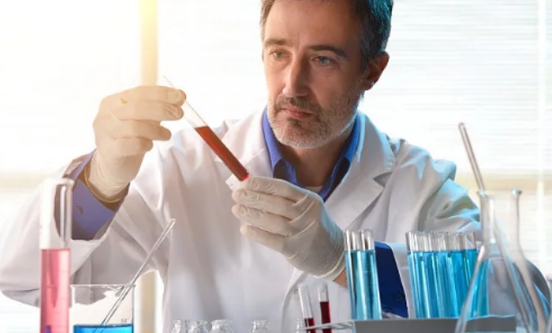 从实验室到临床：加州生殖中心的创新技术如何提升生育成功率